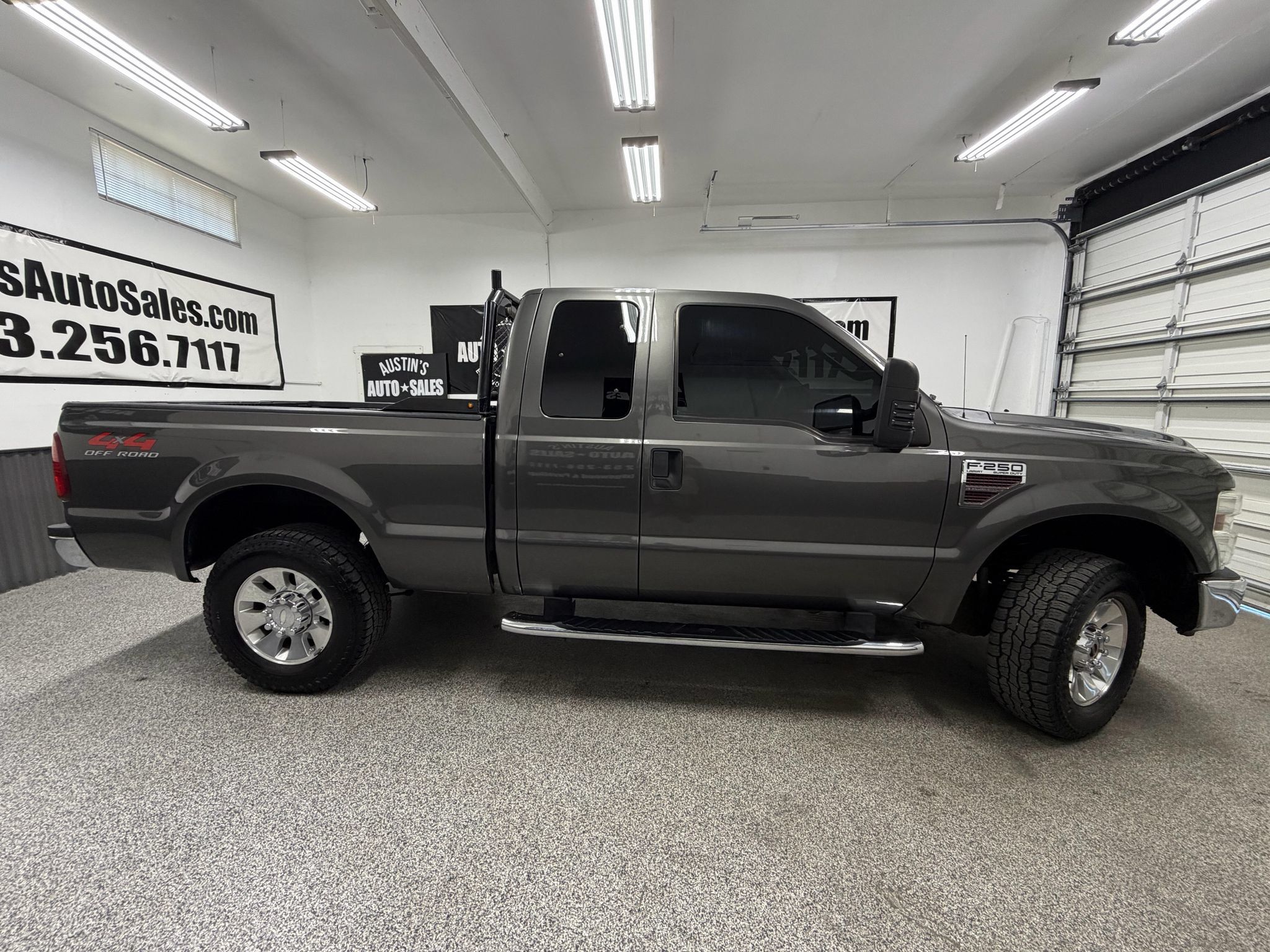 Used 2008 Ford F250 Lariat AWD/4WD image 2