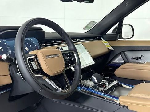 New 2026 Land Rover Range Rover Sport SE image 39