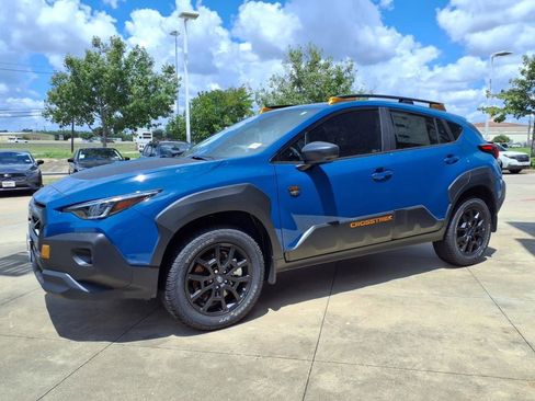 New 2025 Subaru Crosstrek 2.5i Wilderness w/ Crosstrek Mirror Package image 12