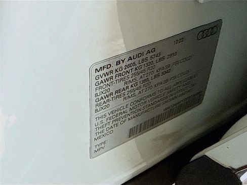 Used 2023 Audi SQ5 Premium Plus w/ Premium Plus Package AWD/4WD image 12