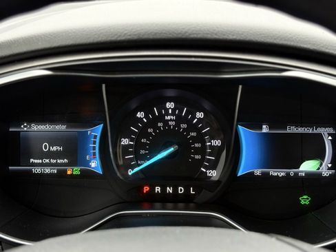 Used 2018 Ford Fusion SE image 42