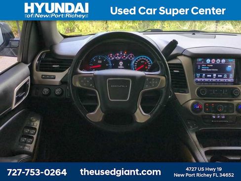Used 2019 GMC Yukon XL Denali AWD/4WD image 18