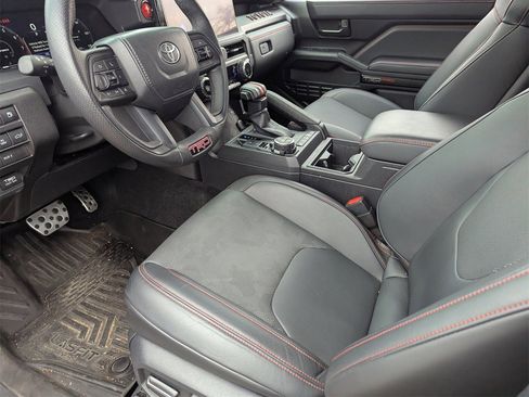 Used 2024 Toyota Tacoma TRD Pro image 30