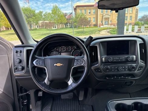 Used 2018 Chevrolet Silverado 1500 LT w/ All Star Edition AWD/4WD image 13