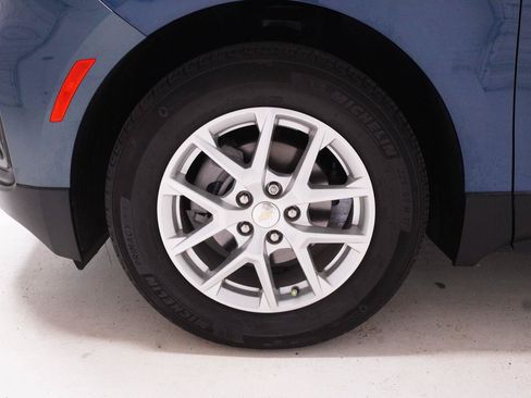 Used 2024 Chevrolet Equinox LS w/ Driver Confidence II Package FWD image 35
