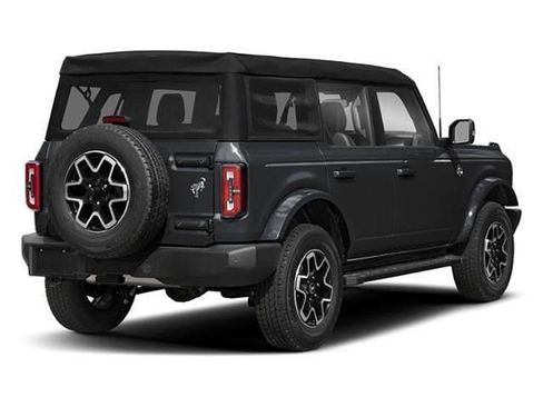 Used 2025 Ford Bronco Outer Banks w/ Sasquatch Package AWD/4WD image 6