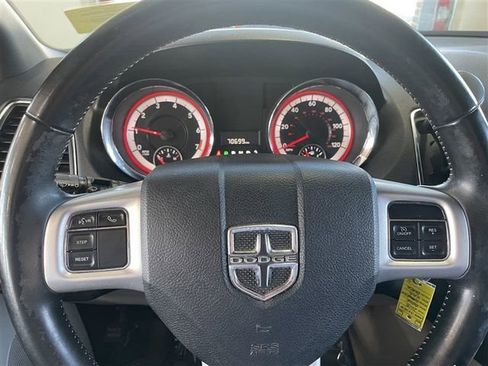 Used 2018 Dodge Grand Caravan SXT image 12