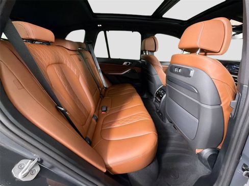 New 2026 BMW X5 M60i AWD/4WD image 57