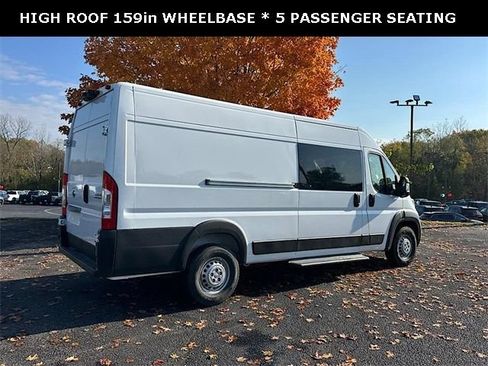 Used 2025 RAM ProMaster 3500 w/ Crew Van Package FWD image 8