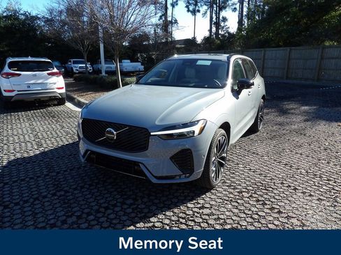 New 2026 Volvo XC60 B5 Ultra w/ Protection Package Premier image 3