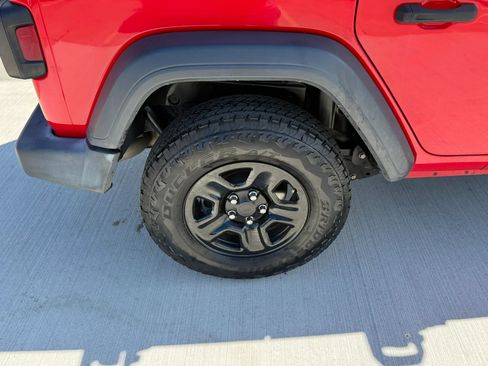 Used 2019 Jeep Wrangler Unlimited Sport AWD/4WD image 46
