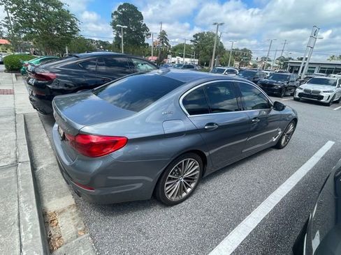 Used 2018 BMW 530e RWD image 4