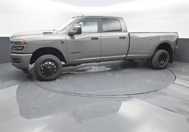 New 2026 RAM 3500 Big Horn AWD/4WD image 2
