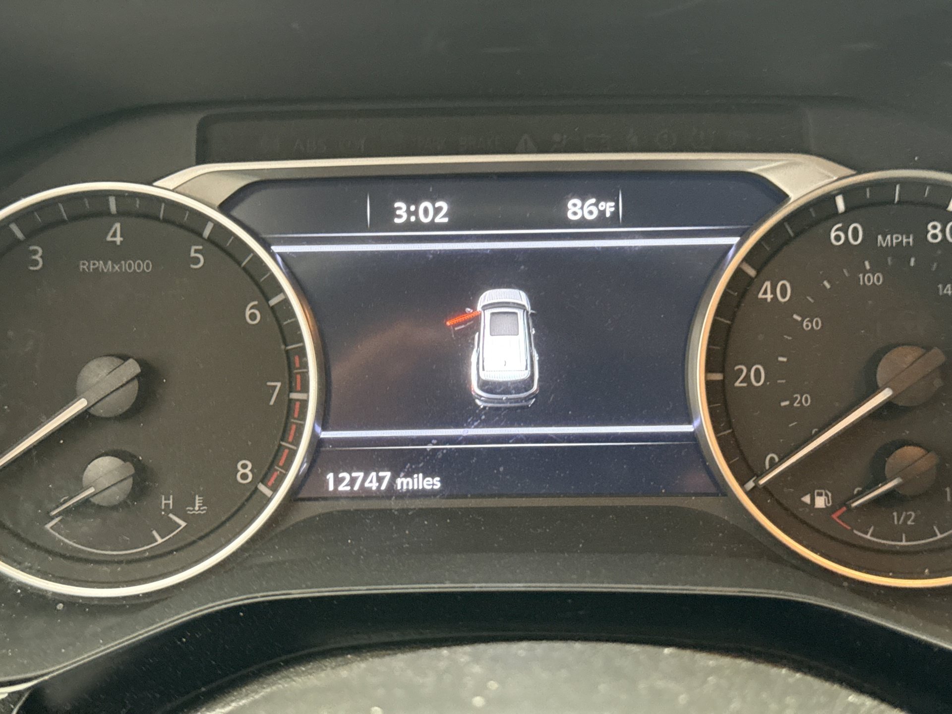 Used 2023 Nissan Pathfinder SL AWD/4WD image 10