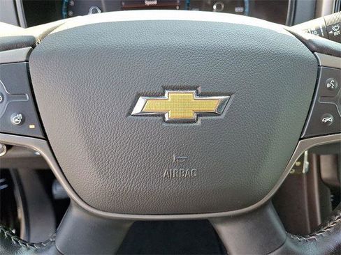 Used 2022 Chevrolet Colorado Z71 image 30