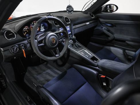 Used 2023 Porsche 718 Cayman GT4 RS RWD image 28