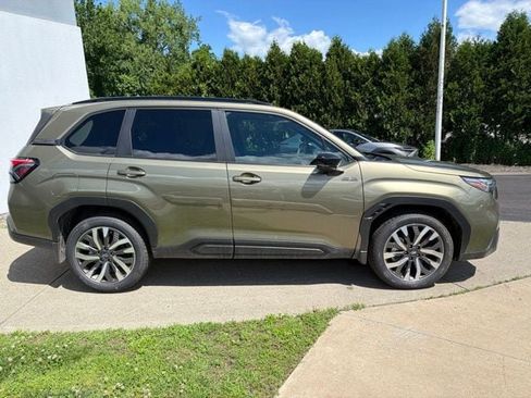 New 2026 Subaru Forester Touring AWD/4WD image 2
