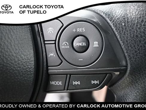 Used 2026 Toyota Corolla LE FWD image 27