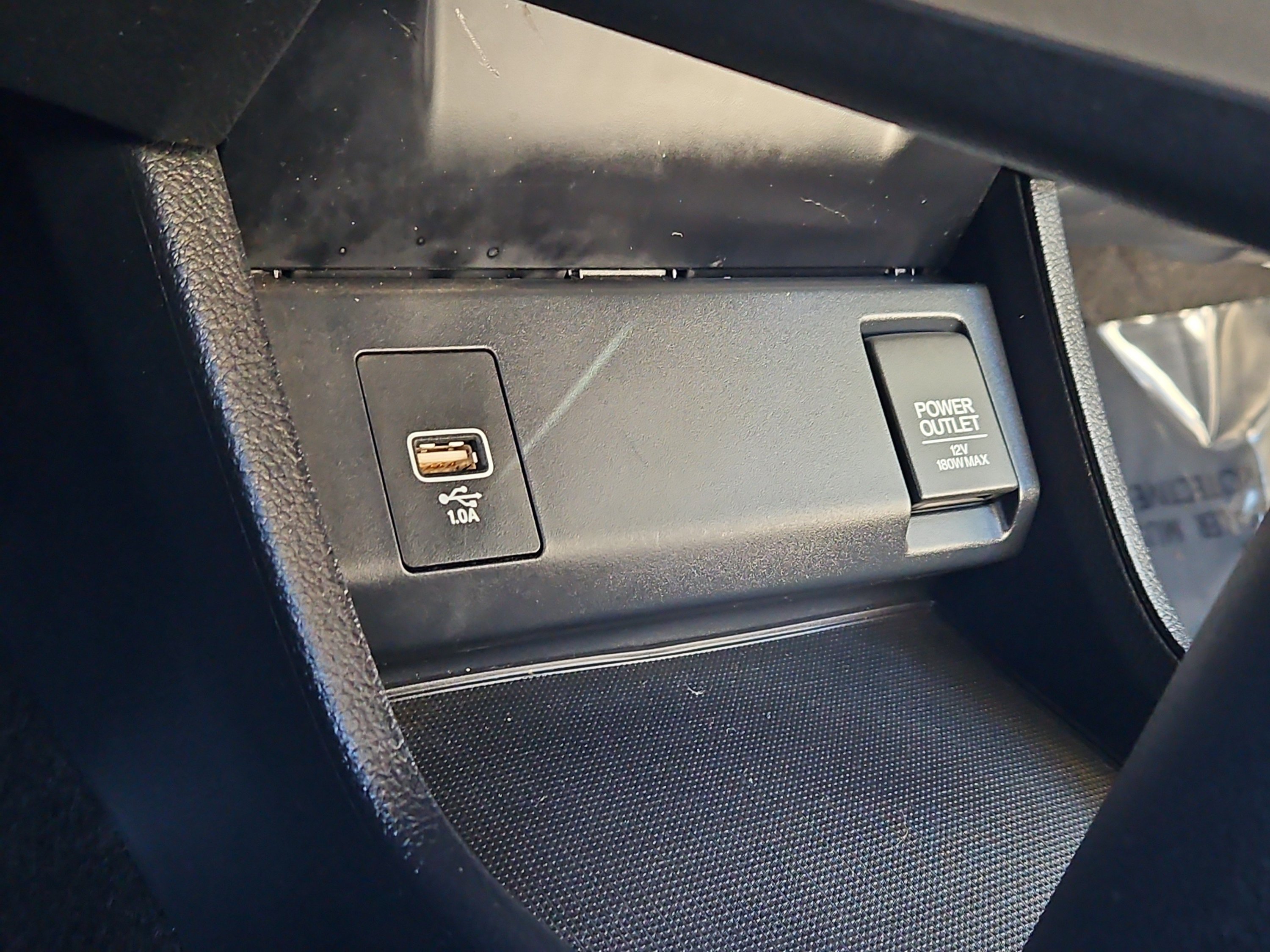 Used 2021 Honda HR-V LX image 10