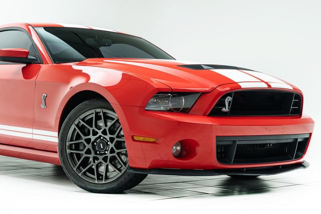 Used 2014 Ford Mustang Shelby GT500 w/ Equipment Group 821A RWD image 4