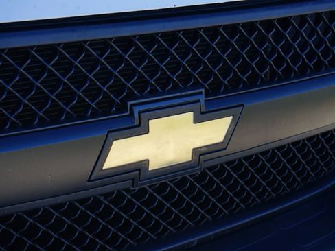 Used 2021 Chevrolet Express 2500 w/ Driver Convenience Package image 8