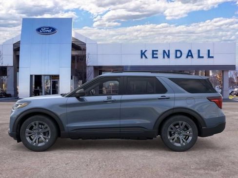 Used 2026 Ford Explorer Active w/ Active Comfort Package AWD/4WD image 3
