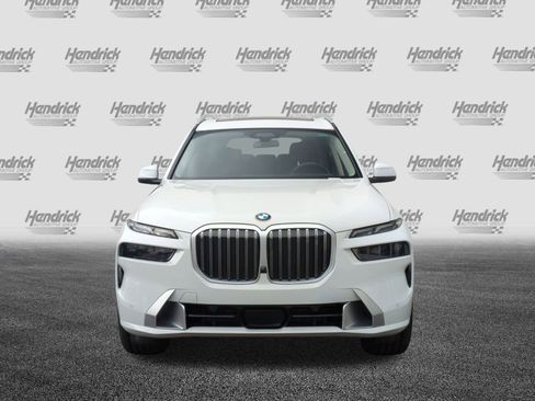 Used 2026 BMW X7 xDrive40i image 3