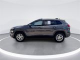 Used 2018 Jeep Cherokee Latitude Plus w/ Cold Weather Group image 4
