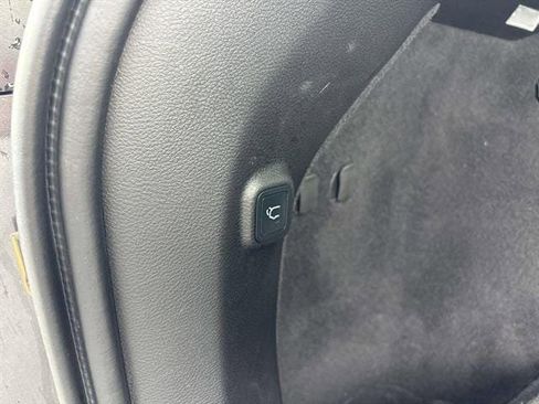 Certified 2022 Jeep Cherokee Limited w/ Elite Package image 17