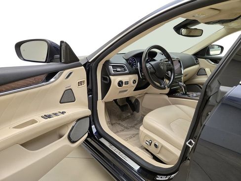 Used 2022 Maserati Ghibli Modena image 15