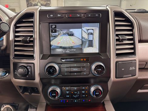 Used 2019 Ford F350 King Ranch w/ King Ranch Ultimate Package image 21