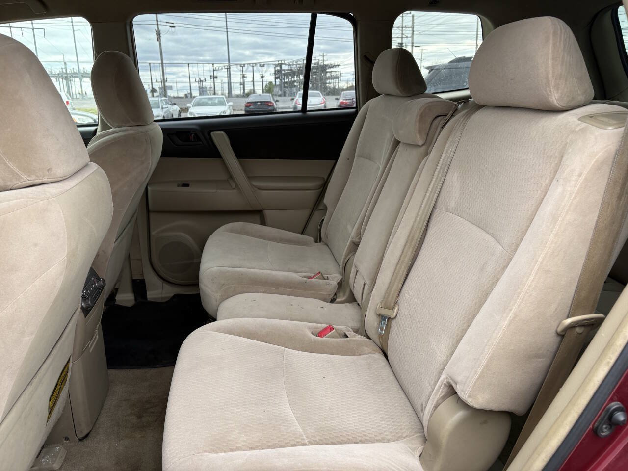 Used 2009 Toyota Highlander 2WD w/ Extra Value Pkg 2 image 16