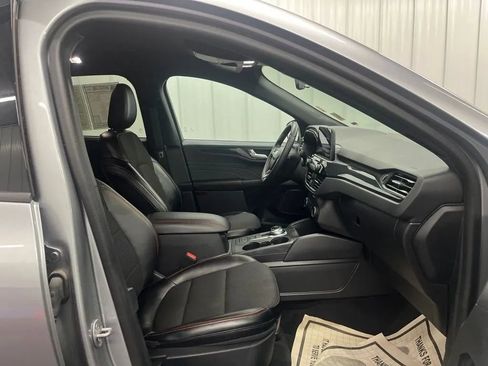 Used 2024 Ford Escape ST-Line AWD/4WD image 10