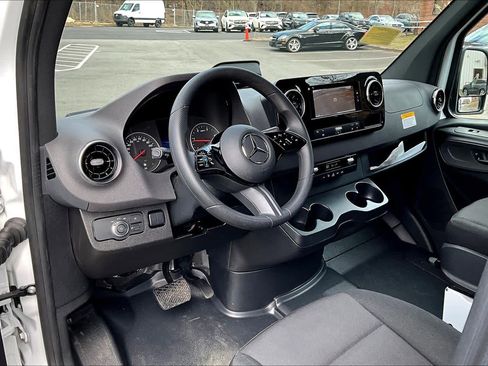 Certified 2026 Mercedes-Benz Sprinter 2500 image 18
