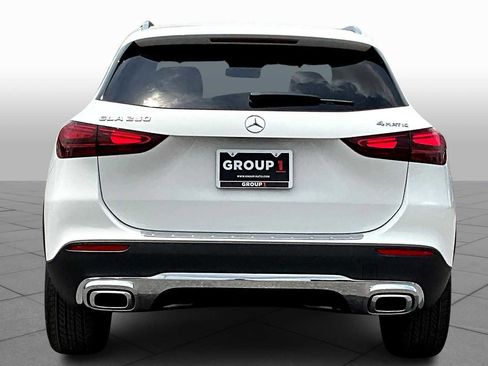 New 2026 Mercedes-Benz GLA 250 4MATIC image 5