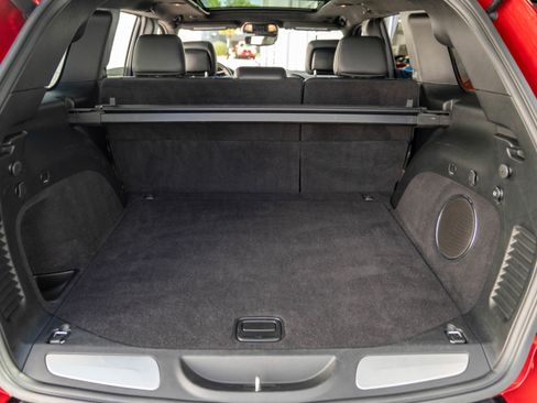 Used 2018 Jeep Grand Cherokee Trackhawk image 37