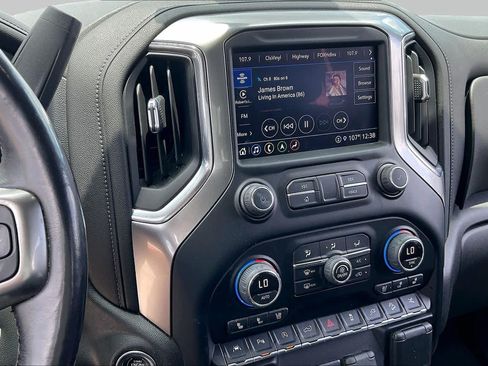 Used 2022 Chevrolet Silverado 1500 LTZ w/ LTZ Premium Texas Edition AWD/4WD image 6