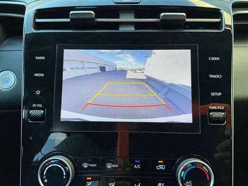 Used 2023 Hyundai Tucson SEL image 22