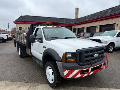 Used 2007 Ford F450 4x4 Regular Cab Super Duty image 7