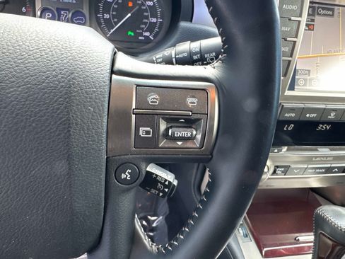 Used 2019 Lexus GX 460 Premium AWD/4WD image 29