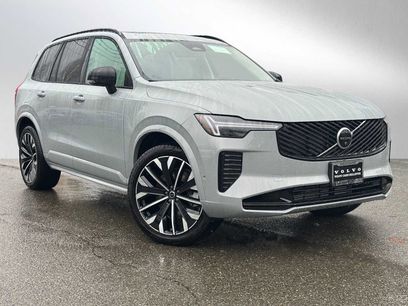 New 2026 Volvo XC90 T8 Ultra w/ Lounge Package