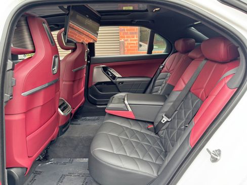 Used 2023 BMW 740i w/ Parking Assistance Package RWD image 54
