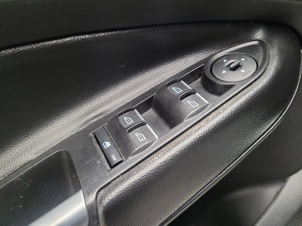 Used 2019 Ford Escape SE FWD image 27