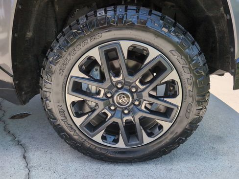 Used 2024 Toyota Tundra Limited AWD/4WD image 13