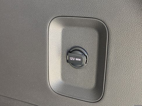 New 2026 Kia Carnival EX FWD image 14
