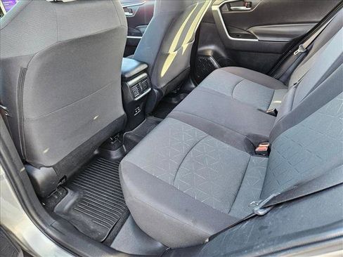 Used 2024 Toyota RAV4 XLE image 17