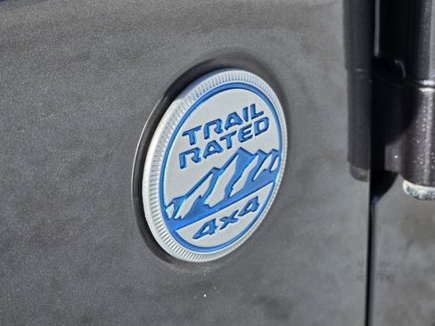 Used 2021 Jeep Wrangler Unlimited Sahara w/ Cold Weather Group image 14