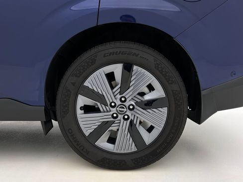 Used 2025 Nissan Murano SL image 32