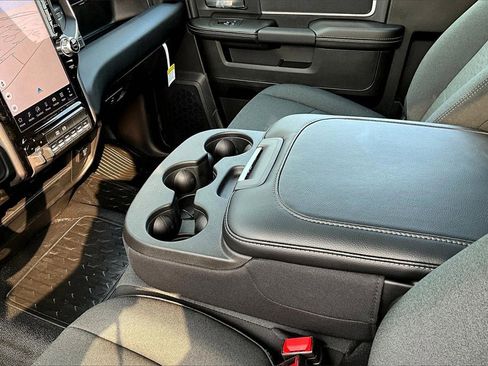 New 2025 RAM 5500 Big Horn image 8