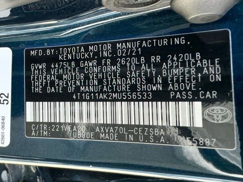 Used 2021 Toyota Camry SE w/ Carpet Mat Package (TMS) image 28